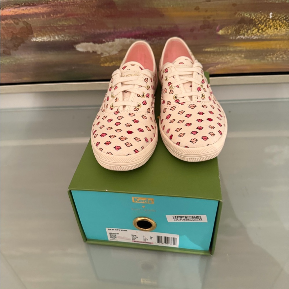 Keds Ladies Cream and Pink Patterned Court Fabric Sneakers